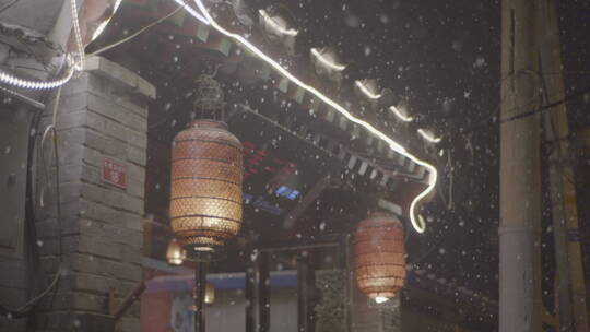 北京夜间雪景