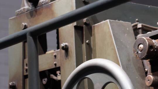 【镜头合集】钢铁机器加工零件齿轮车轮