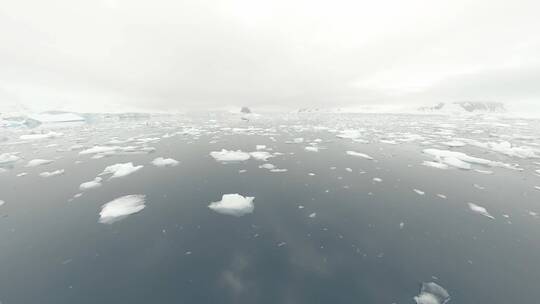 破冰船海面航行POV视角