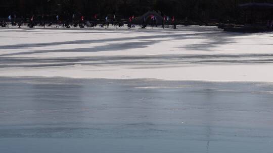 行宫紫竹院澄鲜湖冰场冰上运动
