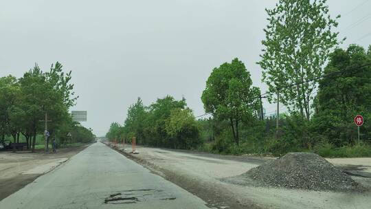 疫情城市街道马路行人交通