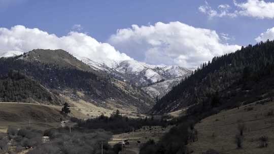 川西下则通村格聂神山雪山HLG