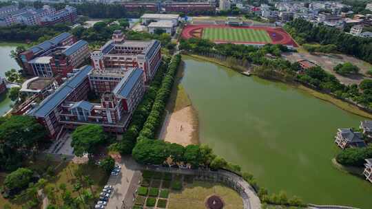 航拍福建中医药大学