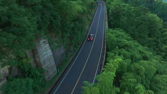 【多镜头】汽车广告跑山