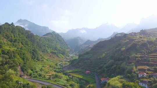 丘陵山地万水千山