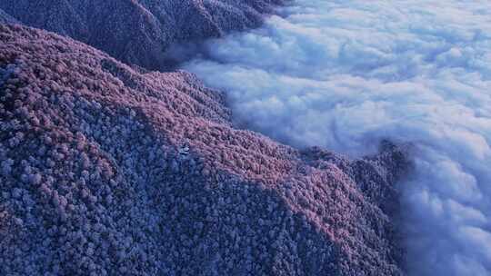 梵净山雪后日出云海仙境