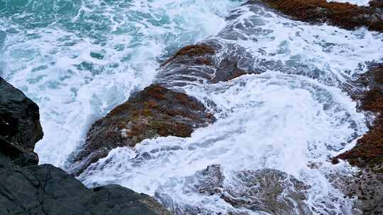 海南早晨海岛日出大海海浪拍打礁石视频素材模板下载