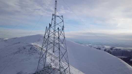 4K西藏5200雪山顶特高压立塔建设07