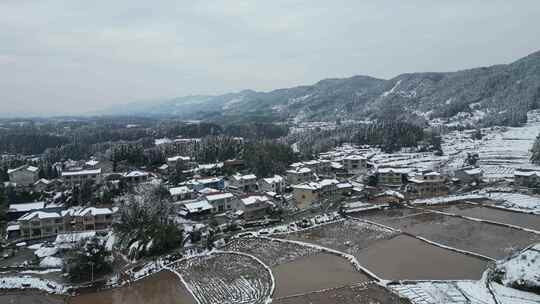 航拍自然风光冬季乡村田野