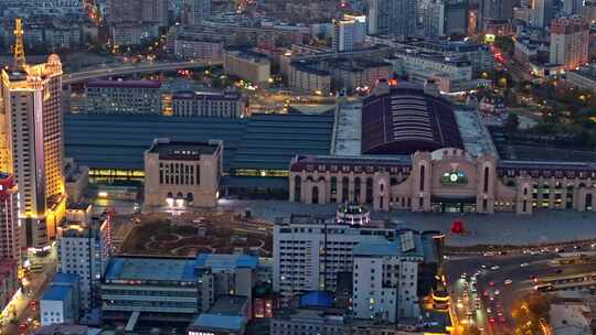 中国黑龙江哈尔滨火车站城市夜景航拍