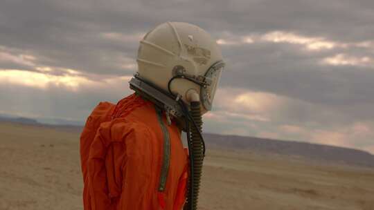 宇航员，沙漠，宇航员头盔，宇航员服