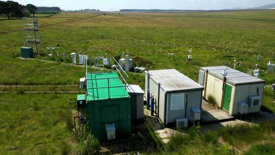 英国生态与水文中心站监测降雨水质2