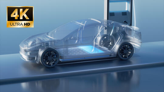 4K新能源电车充电行驶在公路上