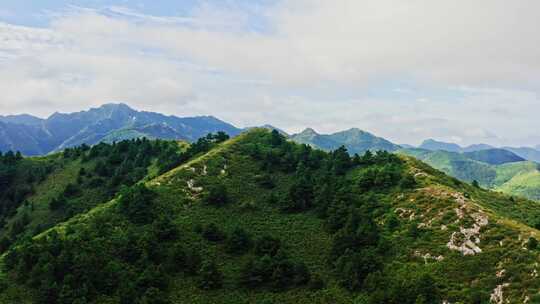 中国东北辽宁青山蓝天自然风光航拍