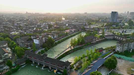 航拍清晨的四川成都都江堰城市风光