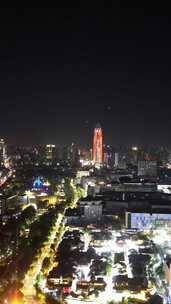 竖版航拍山东济南老城区城市夜景