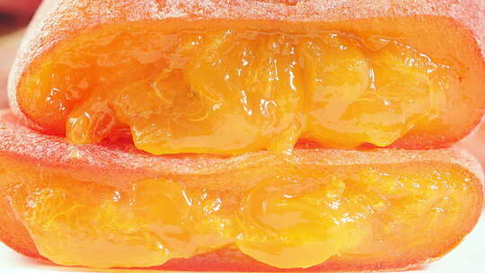 切开的柿饼特写