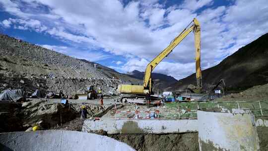 基础设施建设 铁路桥梁 道路施工 青藏铁路