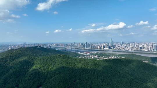 4K航拍长沙岳麓山城市全景