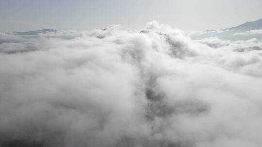 长城云海云雾缭绕大云海奔涌