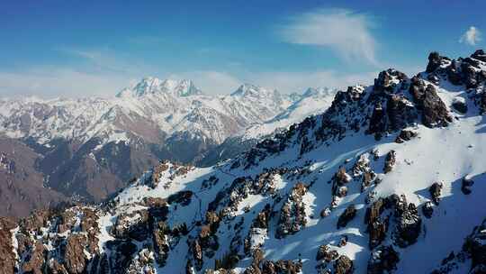 新疆天山博格达峰 雪山 航拍