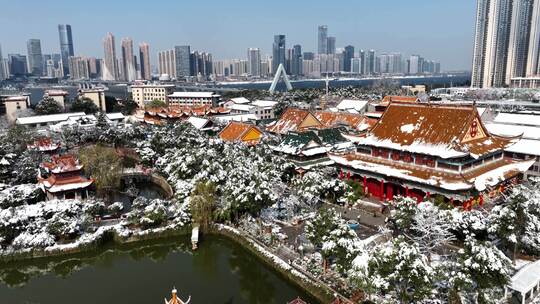 长沙地标建筑雪景开福寺雪景视频素材模板下载