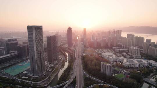 航拍夕阳下杭州市区道路视频素材模板下载