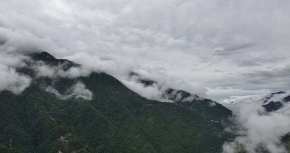 云南怒江峡谷云海航拍