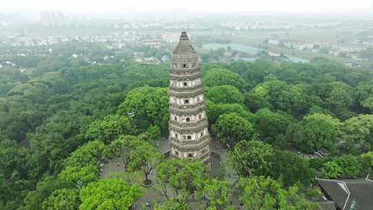 苏州虎丘塔斜塔云岩寺塔苏州旅游景点航拍