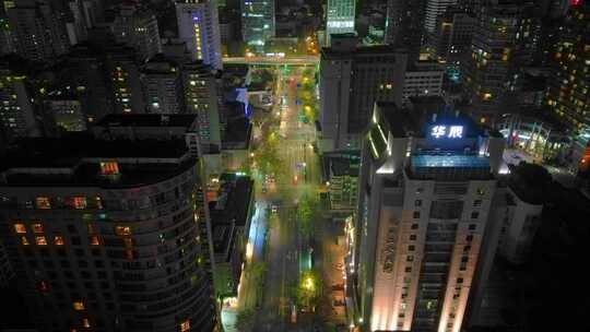 杭州西湖区平海路中河高架路夜景车流延时视频素材模板下载