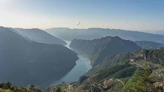 8K震撼重庆巫山巫峡航运峡谷延时