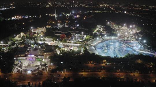 航拍上海玛雅水上乐园游乐设施夜景全景