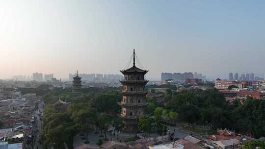 泉州开元寺东西塔航拍西街泉州市区建筑风光