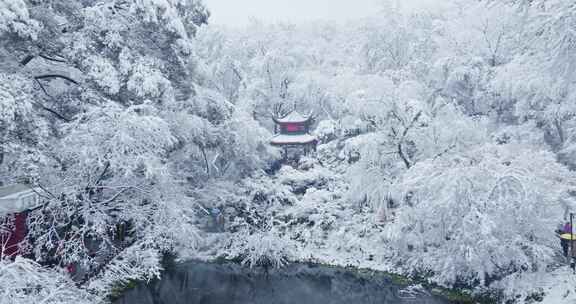 湖南长沙岳麓山爱晚亭雪景航拍