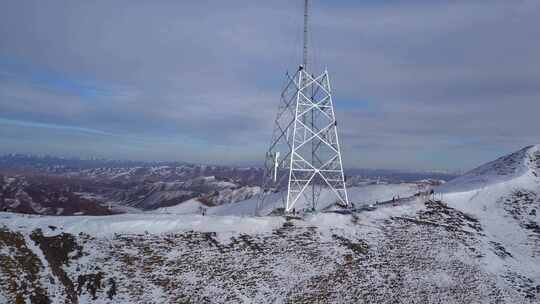 4K西藏5200雪山顶特高压立塔建设13