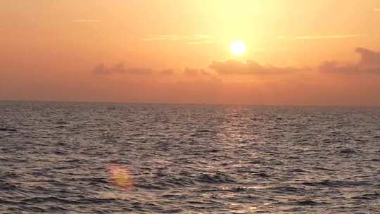夕阳下的大海视频素材模板下载