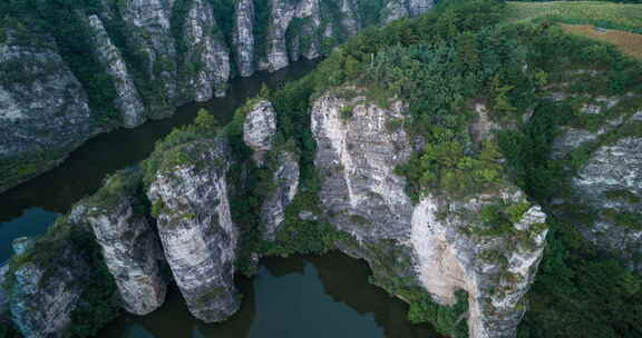 辽宁葫芦岛平潭大峡谷悟3航拍