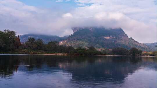 武夷山大王峰河面延时