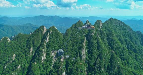 绿色山川航拍