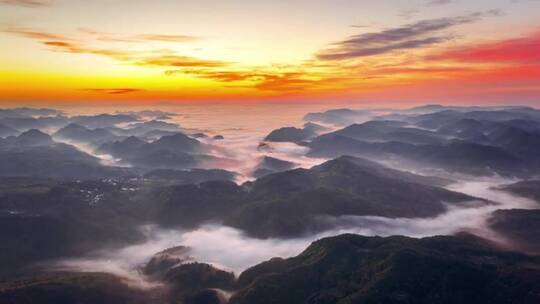 落日余晖映晚霞一抹夕阳美如画，治愈系风景