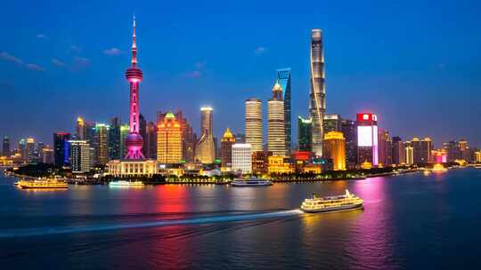 上海陆家嘴黄浦江畔夜景
