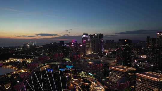 深圳宝安欢乐港湾摩天轮夜景中景前进视频素材模板下载