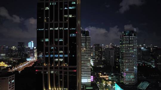 上海繁荣商业圈建筑群夜景