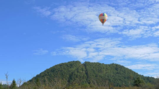 腾冲火山公园热气球