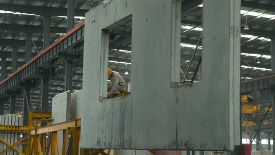 混泥土预制桥梁板厂生产 房屋板钢筋水泥视频素材模板下载