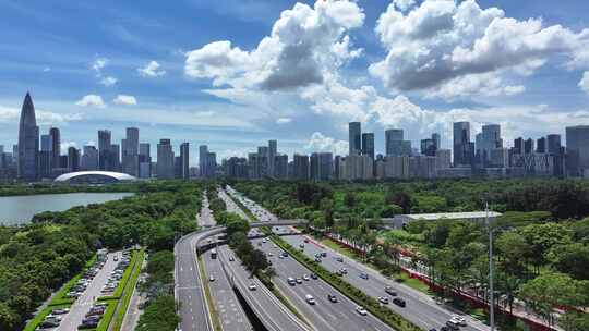 城市道路与高楼全景