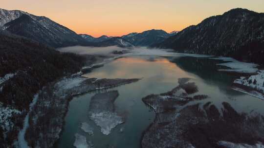 4K冬季雪原冰河迷雾夕阳