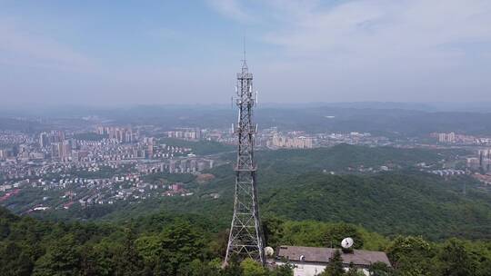 郴州苏仙岭山顶通信铁塔航拍视频素材模板下载