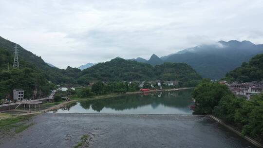 航拍浙江温州楠溪江景区石桅岩