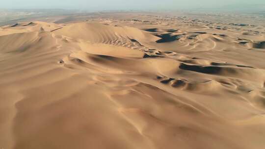 沙漠 沙丘 干旱 干燥 沙子 沙漠航拍视频素材模板下载